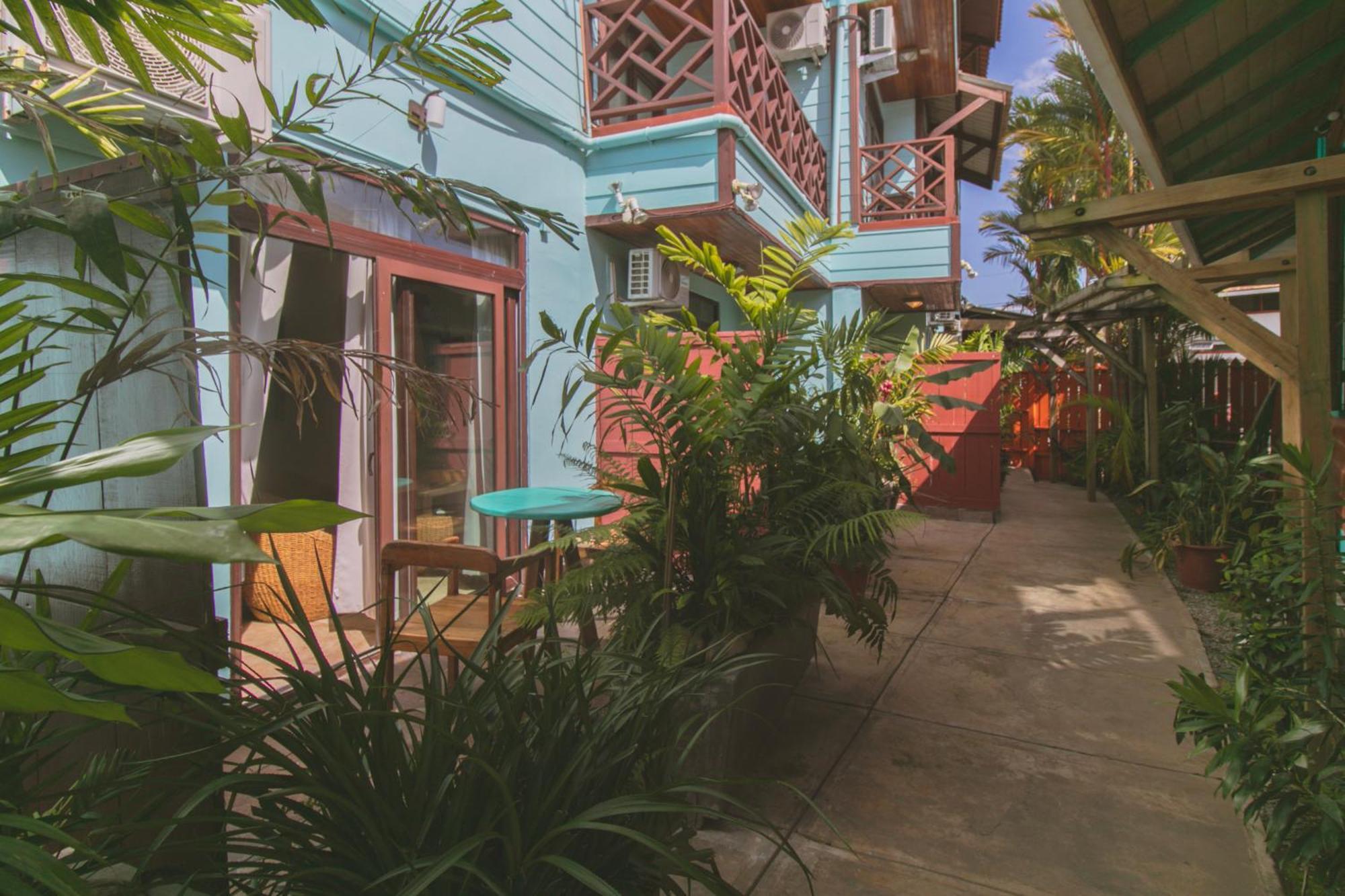 Hotel Palma Royale Bocas del Toro Exterior foto